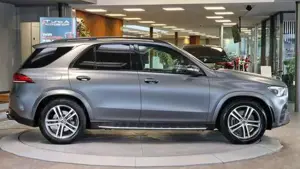 Mercedes-Benz E 350 Bild 9