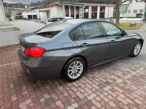 BMW 320d xDrive Bild 3