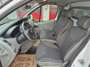 Opel Vivaro Bild 17