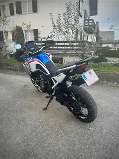 Honda CRF 1100 L Africa Twin DCT Kofferset Akrapovic Bild 3