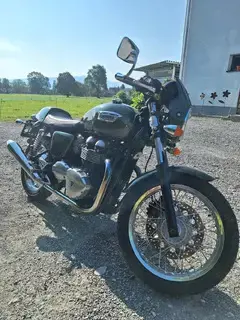 Triumph Thruxton  Bild 2