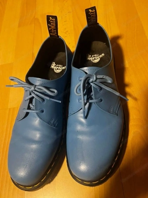 Dr. Martens Airwair , hellblau , Gr 45