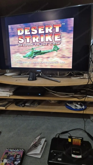 Sega Mega Drive Set (OVP) 16Bit-Konsole (Model 1), 2 Controller +12 Spiele inkl. HDMI-Adapter Bild 10