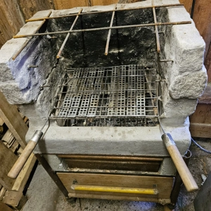 Grill aus Steinen  Bild 2
