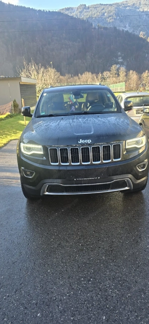 Jeep Grand Cherokee WK2  Bild 5