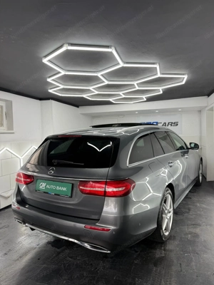 Mercedes-Benz E 220 d 4Matic AMG-Line Interieur*PANO*KAM*NAVI* Bild 5