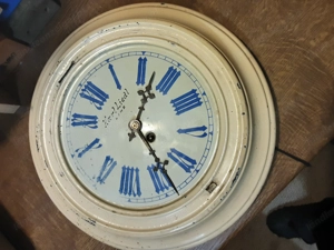 Verkaufe eine alte Uhr Bild 2