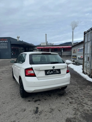 Skoda Fabia 2016 1.0 Benzin Bild 3