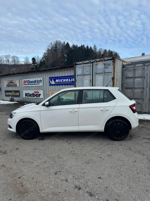 Skoda Fabia 2016 1.0 Benzin Bild 4