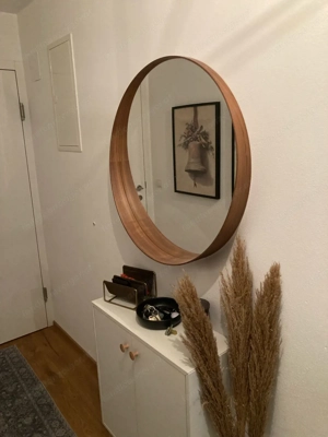 runder Spiegel Bild 2