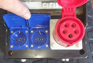 Stromverteiler 2x 230V, 1x 380V Bild 2