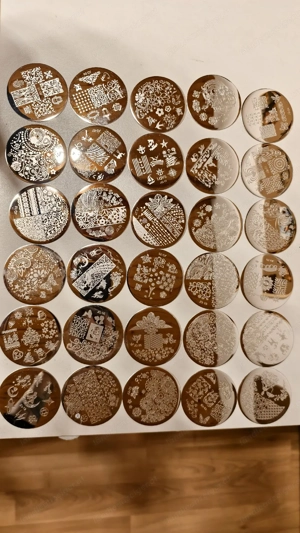 Zubehör für Nageldesign Bild 5