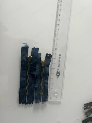 Reisverschlüsse 6 und 7 cm blau