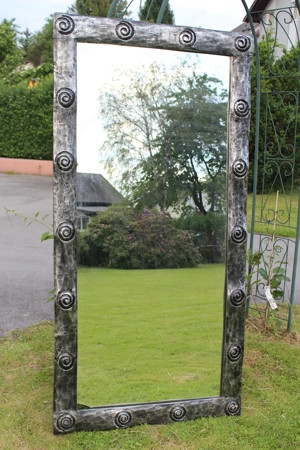 Grosser Spiegel in Holzrahmen Bild 3