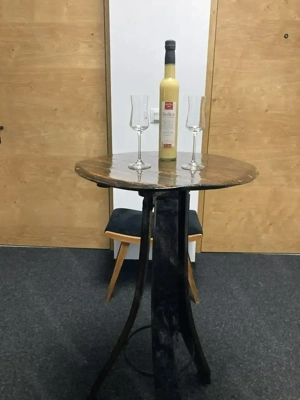 Stehtisch aus Weinfass selbst gefertigt-selbst gemacht 95cm Höhe 52cm Breite NEU!