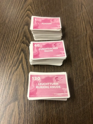 Stickermania 2026 um 10 Cent pro Stück zu verkaufen