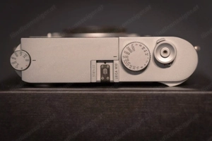 Leica M10 mit 2 original Akkus - Originalverpackung Bild 9