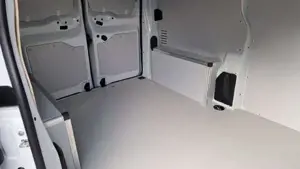 Peugeot Expert Tepee Bild 9