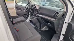 Peugeot Expert Tepee Bild 6