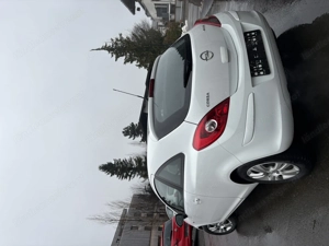 Opel Corsa 1. Hand mit Schiebedach Bild 4