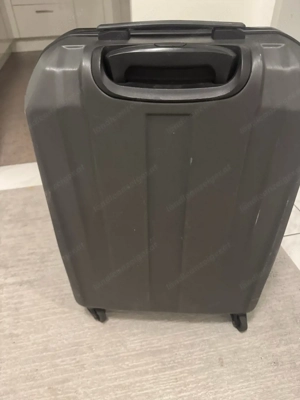 mittelgroßer Koffer gebraucht aber gut Bild 2