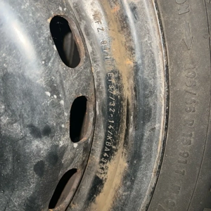 4x Winterreifen auf stahlfelgen 195 65 15 H  LK5x108 Bild 10