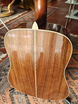 Martin D28 mit L. R. Baggs Bild 3