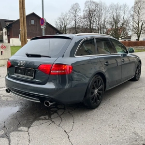 Audi A4 2.0 TDI S-Line XENON SHZ TMP Navi Klima 06.26+4M Kombi   Family Van Bild 5