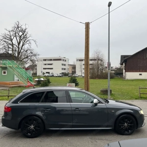 Audi A4 2.0 TDI S-Line XENON SHZ TMP Navi Klima 06.26+4M Kombi   Family Van Bild 9