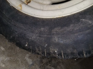 Oldtimer Landrover Defender Ersatzfelge Bild 2