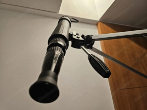 Fernrohr zur Himmels- und Landschaftsbeobachtung