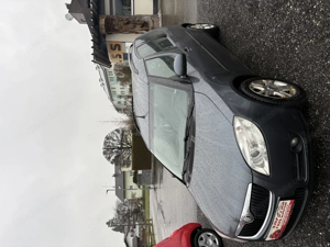 Skoda Romster TÜV.02.2027 Bild 2