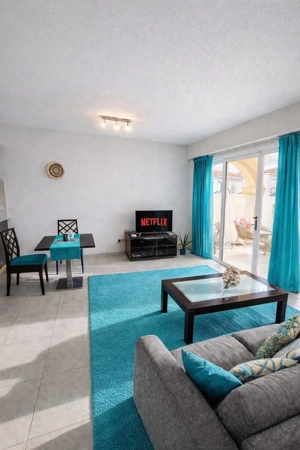  Ferienwohnung mit Meerblick in Paphos   55 m    Top Lage Bild 5