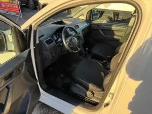 VW Caddy Bild 6