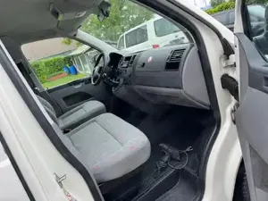 VW T5 Transporter Bild 4
