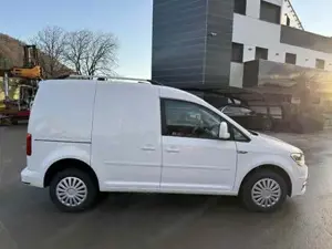 VW Caddy Bild 15