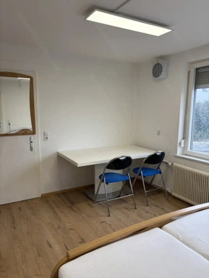 Zimmer ideal für Leasingarbeiter Monteure Bild 3
