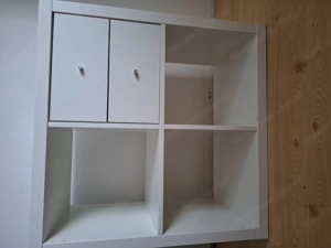 Regal mit zwei Schubfächer Bild 2