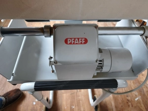 Pfaff Bügelmaschine Typ 67001 Bild 3