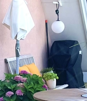 Weber Elektrogrill Q 2400 grau mit Gestell und 2 Abdeckhauben Bild 2