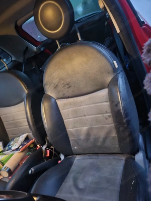 Fiat 500 in Rot  Bild 4