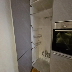 Schöne Einbauküche zu verkaufen Bild 7