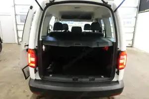 VW Caddy Bild 18