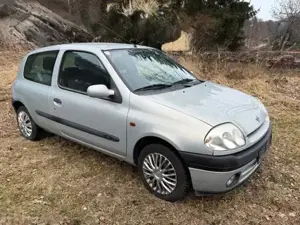 Renault Clio Bild 3