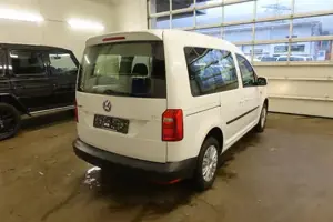 VW Caddy Bild 14