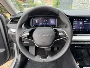 Skoda Octavia Combi 2.0 TDI DSG APP SHZ AHK CAM 110 kW (150 PS), Au... Bild 9