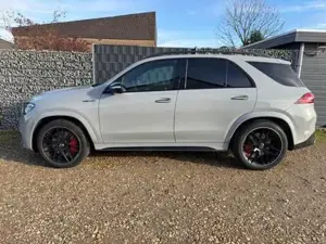 Mercedes-Benz GLE S 4M+ VOLL Massage Soft AHK 450 kW (612 PS), Automatik, Allrad Bild 2
