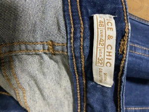 Jeans Damen Gr. 42 Bild 3