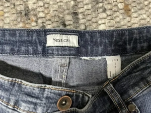 Damen Jeans Gr. 44 Short Bild 3