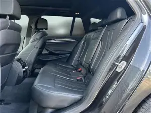 BMW 520d xDrive Touring // M Sportpaket // Anhängerkupplung Bild 10